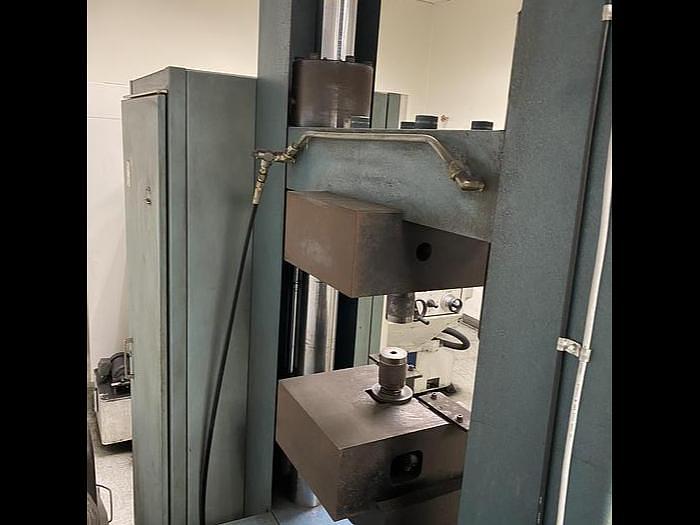 Used RIEHLE 60HD TENSILE TESTING MACHINE