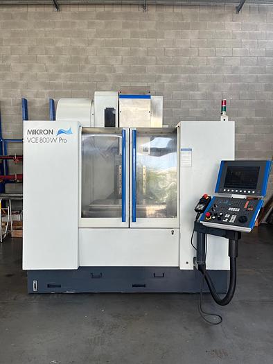 Usato CENTRO DI LAVORO VERTICALE