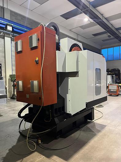 Usato CENTRO DI LAVORO VERTICALE