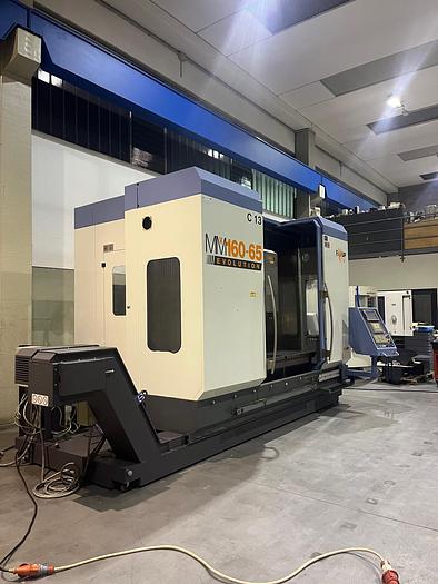 Usato CENTRO DI LAVORO VERTICALE 