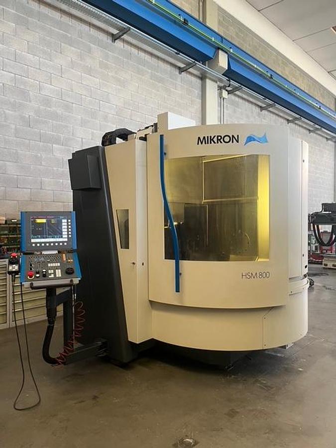 Usato CENTRO DI LAVORO VERTICALE 