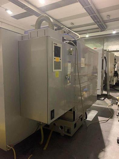 Usato CENTRO DI LAVORO VERTICALE