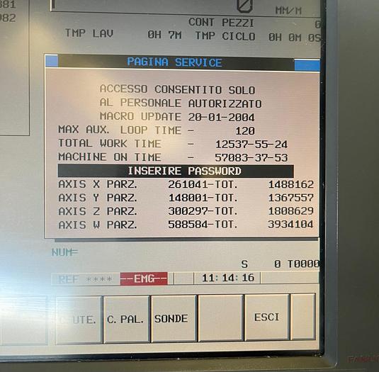 Usato CENTRO DI LAVORO VERTICALE