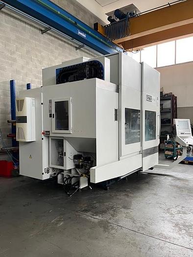 Usato CENTRO DI LAVORO VERTICALE