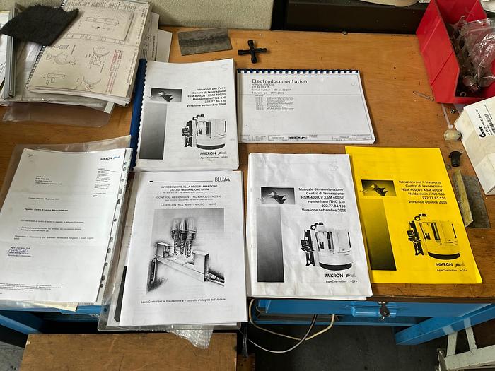 Usato CENTRO DI LAVORO VERTICALE