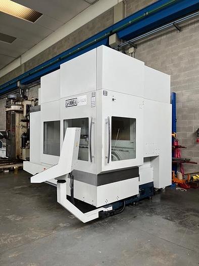 Usato CENTRO DI LAVORO VERTICALE