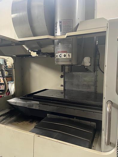 Usato CENTRO DI LAVORO VERTICALE