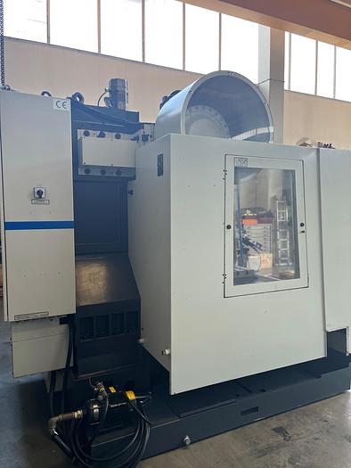 Usato CENTRO DI LAVORO VERTICALE