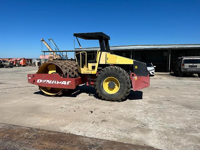 Used 2007 DYNAPAC CA250PD