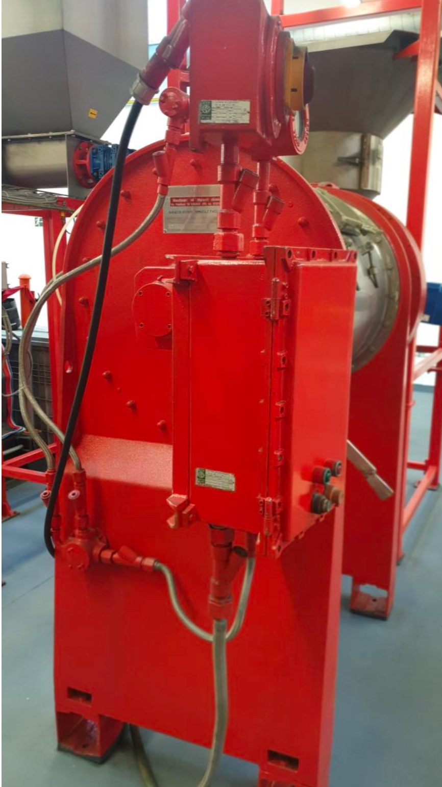 Used VIANI ST350 SS316 powder paddle blender