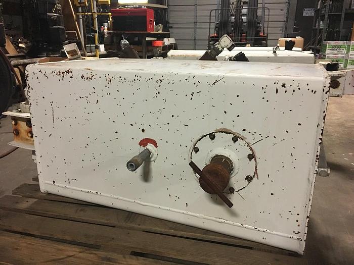 Used 75 GALLON HYDRAULIC TANK, RECTANGULAR, L: 37" W: 24" H: 20"