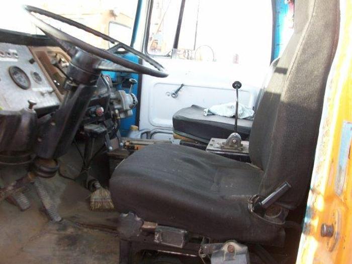 Used 1980 Ford 8000 Tandem Axle Oilfield Pump / Kill Truck