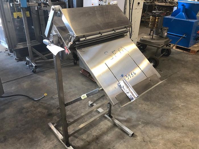 Used 1998 Seco-Gramatech Vacuum Bag Sealer GVS- 2100R
