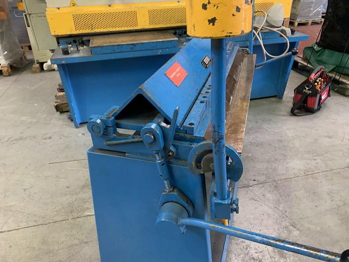 Used Walton 1000mm x 1.5mm box and pan folder