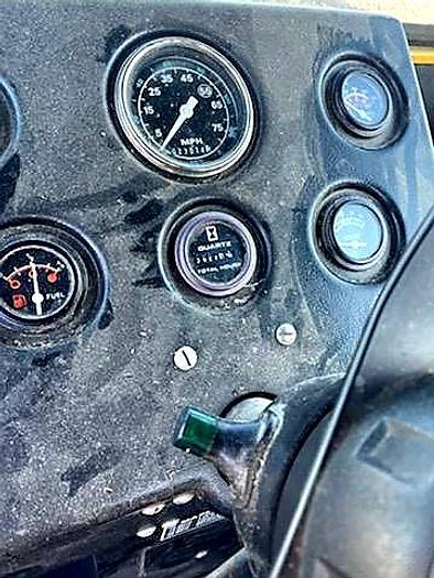 Used 2004 New Holland 1095 Bale Wagon ** Excellent Condition **