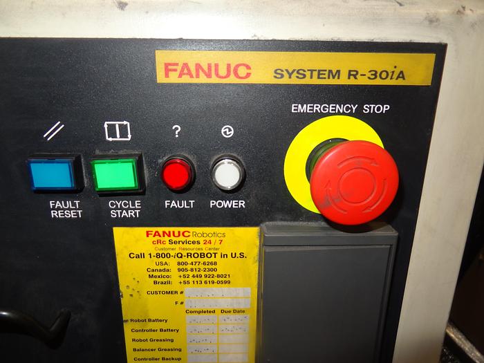 Used FANUC ARCMATE 120iC/10L 6 AXIS CNC MIG WELDING ROBOT WITH R30iA CONTROLLER