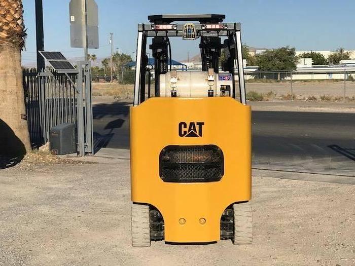 Refurbished 2012 Cat GC40K