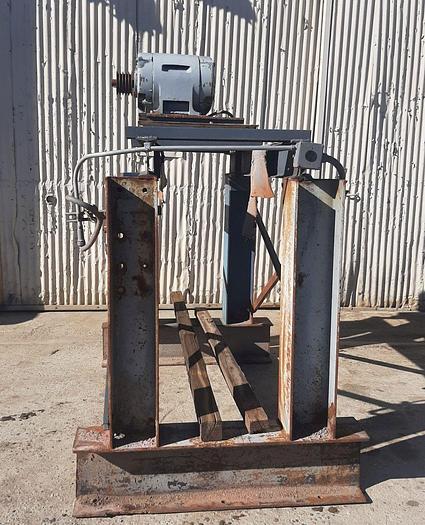 Used Crusher, Jaw, 9" x 16", 15 HP, Wheeling Mold & Foundry #S744361