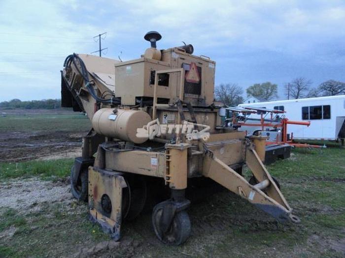 Used 1999 BARBER-GREENE 650