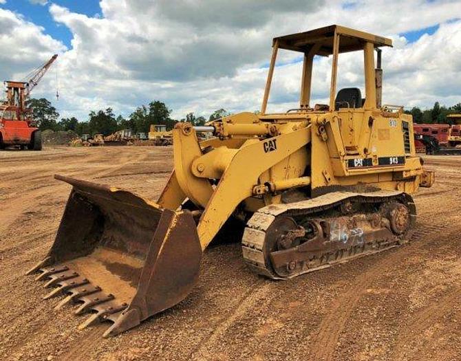1983 CATERPILLAR 943