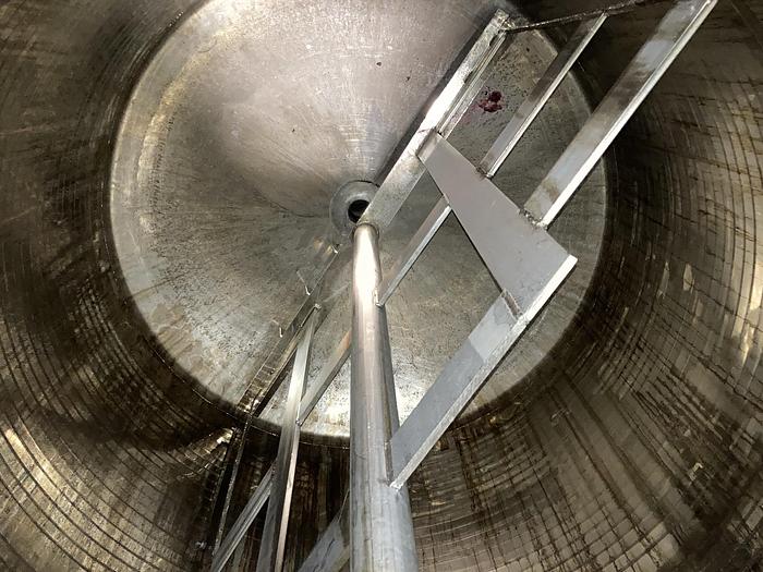 Refurbished 1500 GALLON VERTICAL STAINLESS STEEL JACKETED MIX TANK