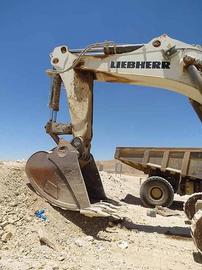 Used 2017 LIEBHERR R9150