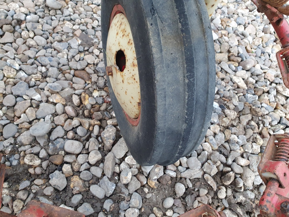 Used PZ Zweegers 300 Hay Bob