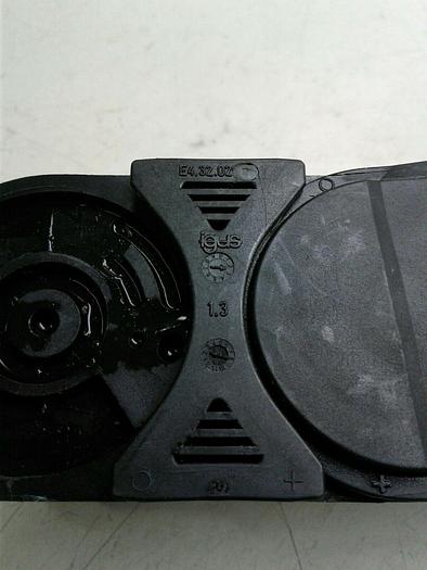 igus E4.32.01( 2 pieces) E4.32.02 (3 pieces) E4.320.20