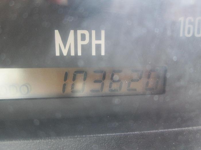 Used 1999 Isuzu NPR Fuel Truck