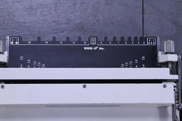 Used James Burn Wire-O Hand Closer