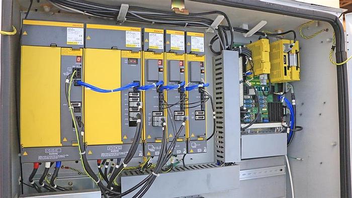 Used 2010 Fanuc Robodrill Alpha T21iFLa