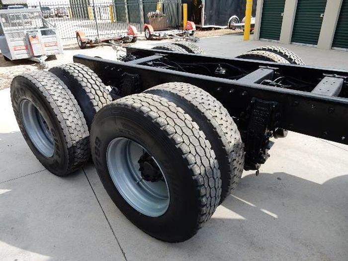 Used 2010 Peterbilt 367