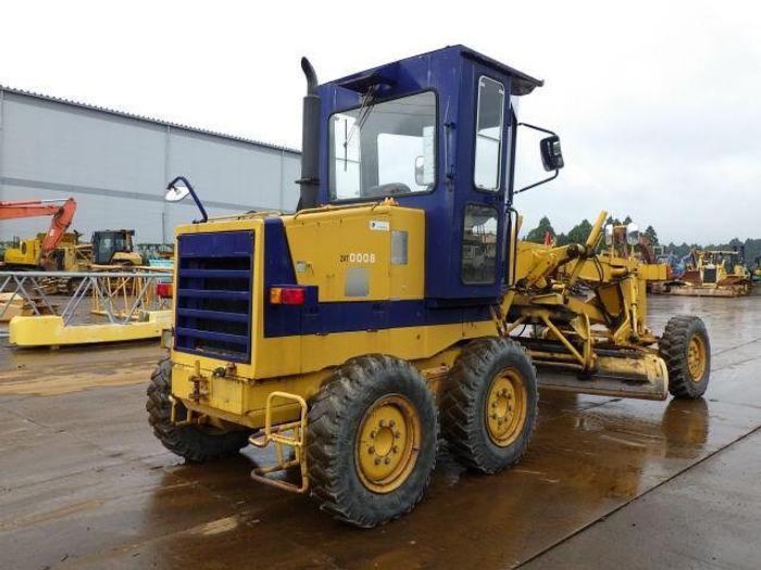 Used 1993 KOMATSU GD405A-2
