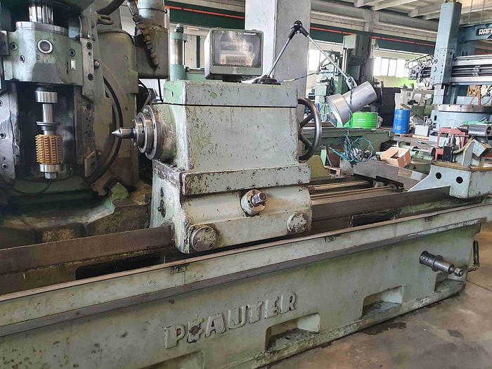 Usato DENTATRICE A CREATORE ORIZZONTALE PFAUTER P 400 H