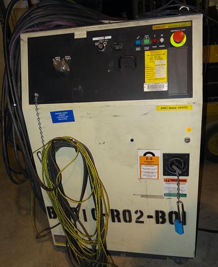 Used FANUC ARCMATE 120iC/10L 6 AXIS CNC MIG WELDING ROBOT WITH R30iA CONTROLLER
