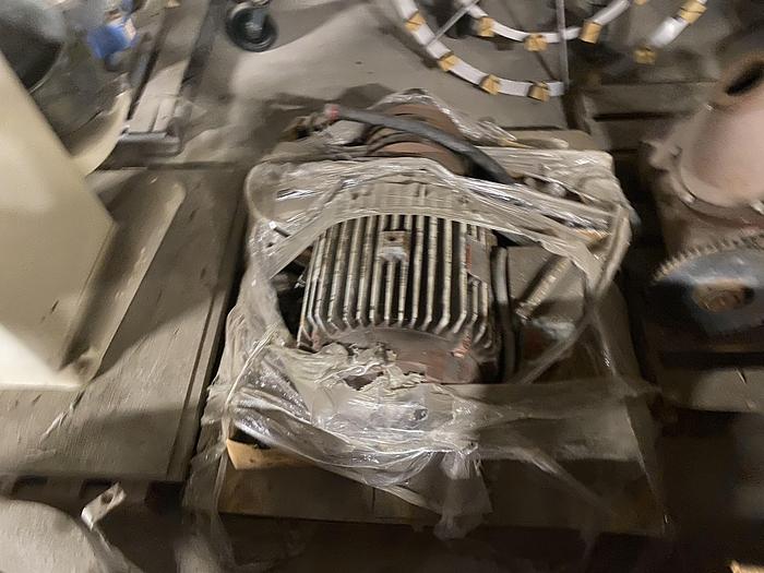 Used USED 70 CUBIC FT JH DAY MODEL MBX700 NAUTA VACUUM DRYER/MIXER