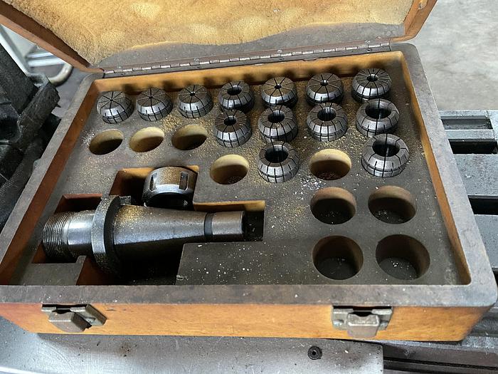 Buone Fresatrice a testa veloce KONDIA POWERMILL FV-1