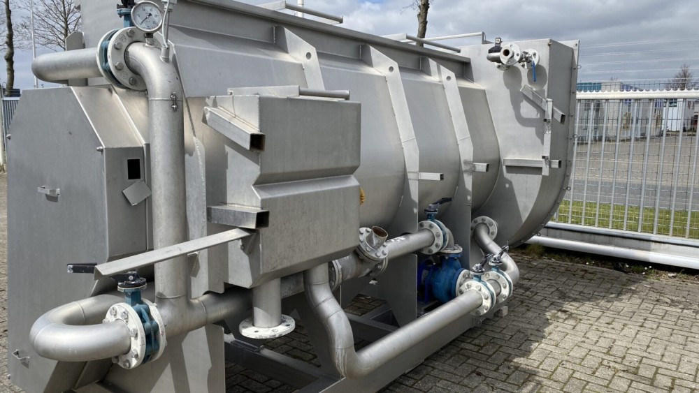 Used Kiremko screw type blancher