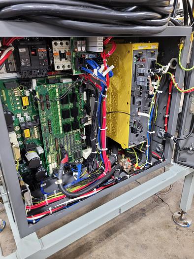 Used Fanuc M-420ia Industrial Robot with R30ia Controller