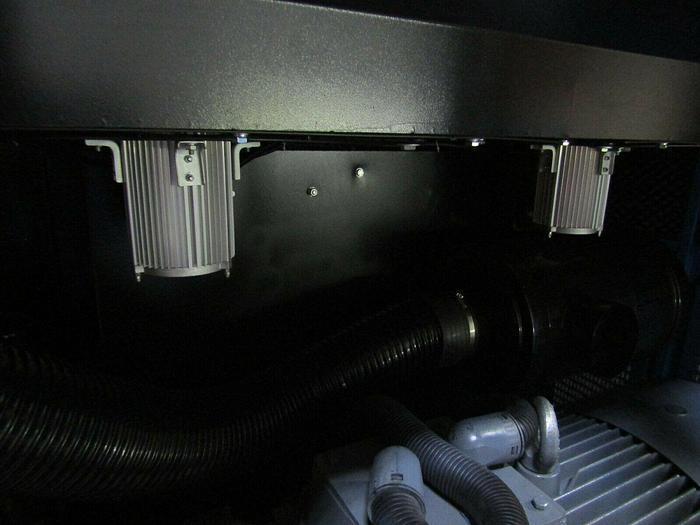 MAC-150DVSD 120 hp Variable Speed Drive Industrial Rotary Screw air Compressor
AIR-MAX 12 Year / 24,000 run hour warranty