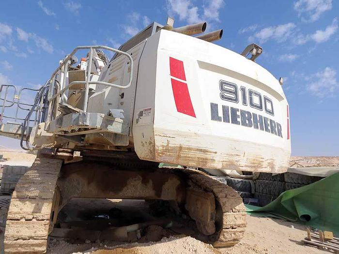 Used 2014 LIEBHERR R9100