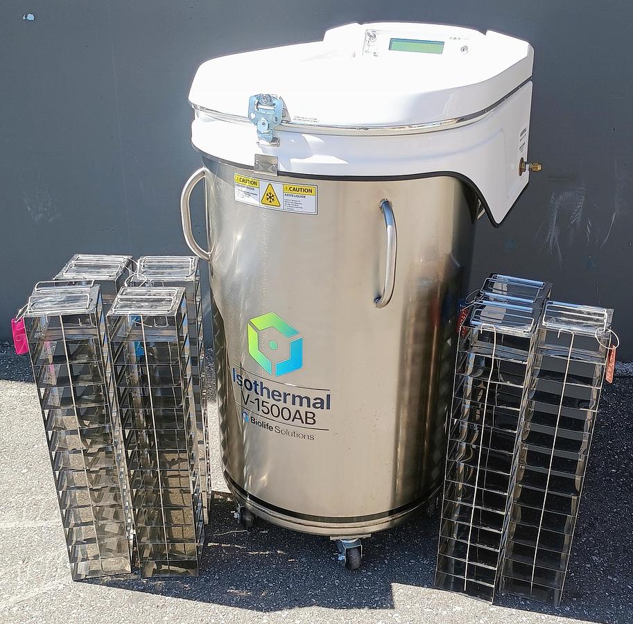 Refurbished Biolife Solutions Isothermal V-1500AB Series Cryogenic Nitrogen Storage System