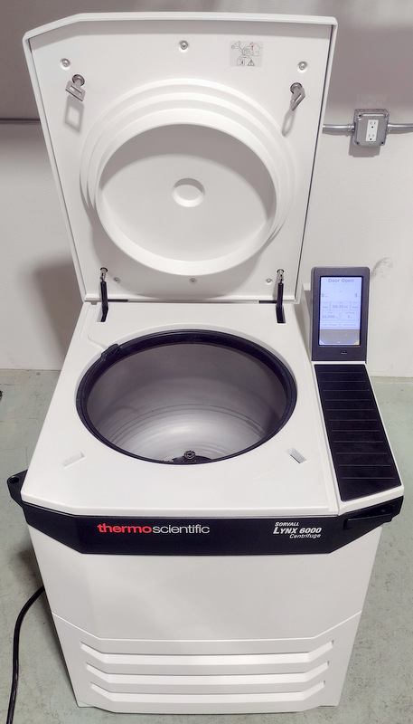 Refurbished Thermo LYNX 6000 Refrigerated Superspeed Floor Model Centrifuge