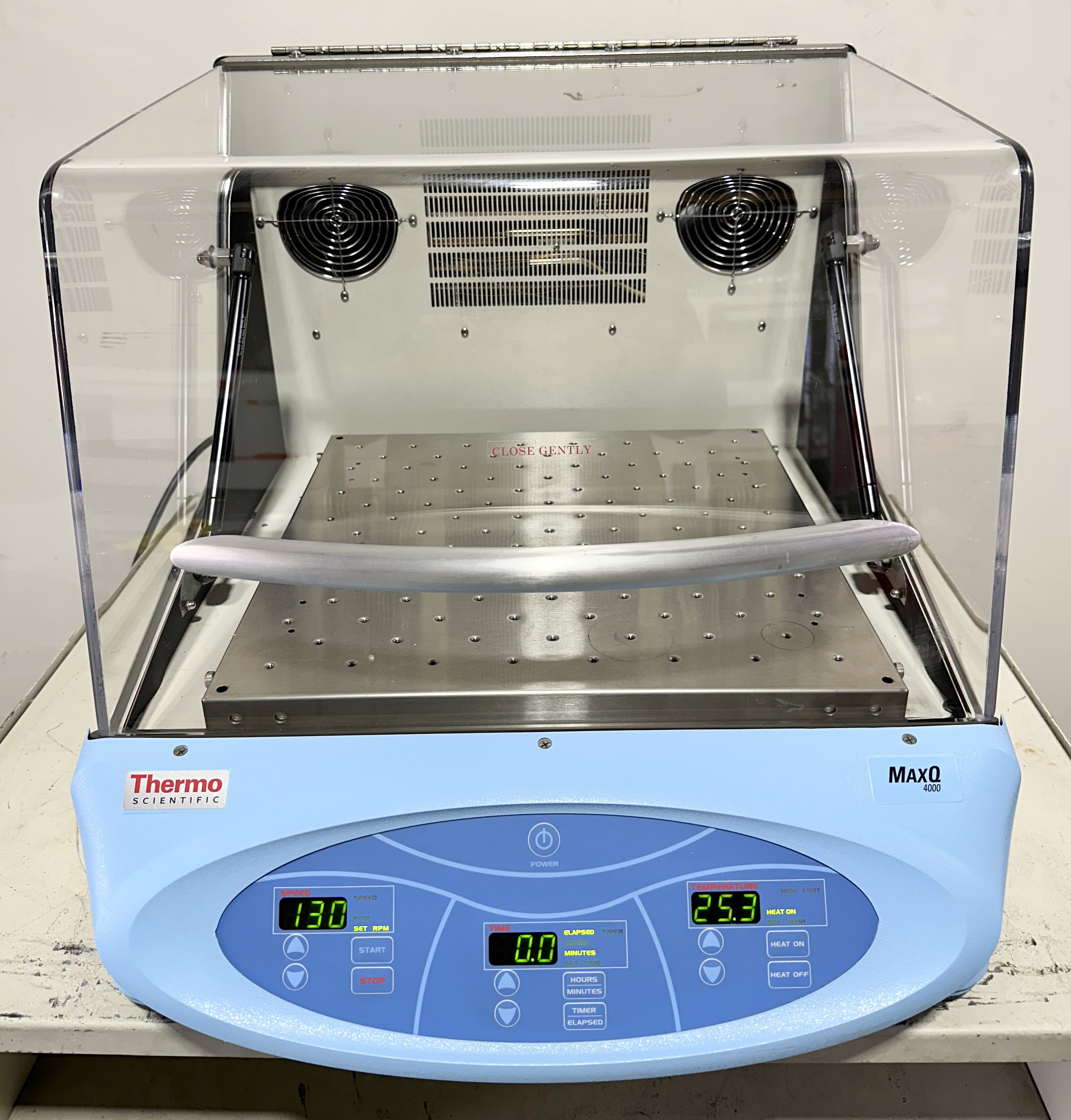 Refurbished Thermo MaxQ 4000 Incubator Shaker with Refrigeration
