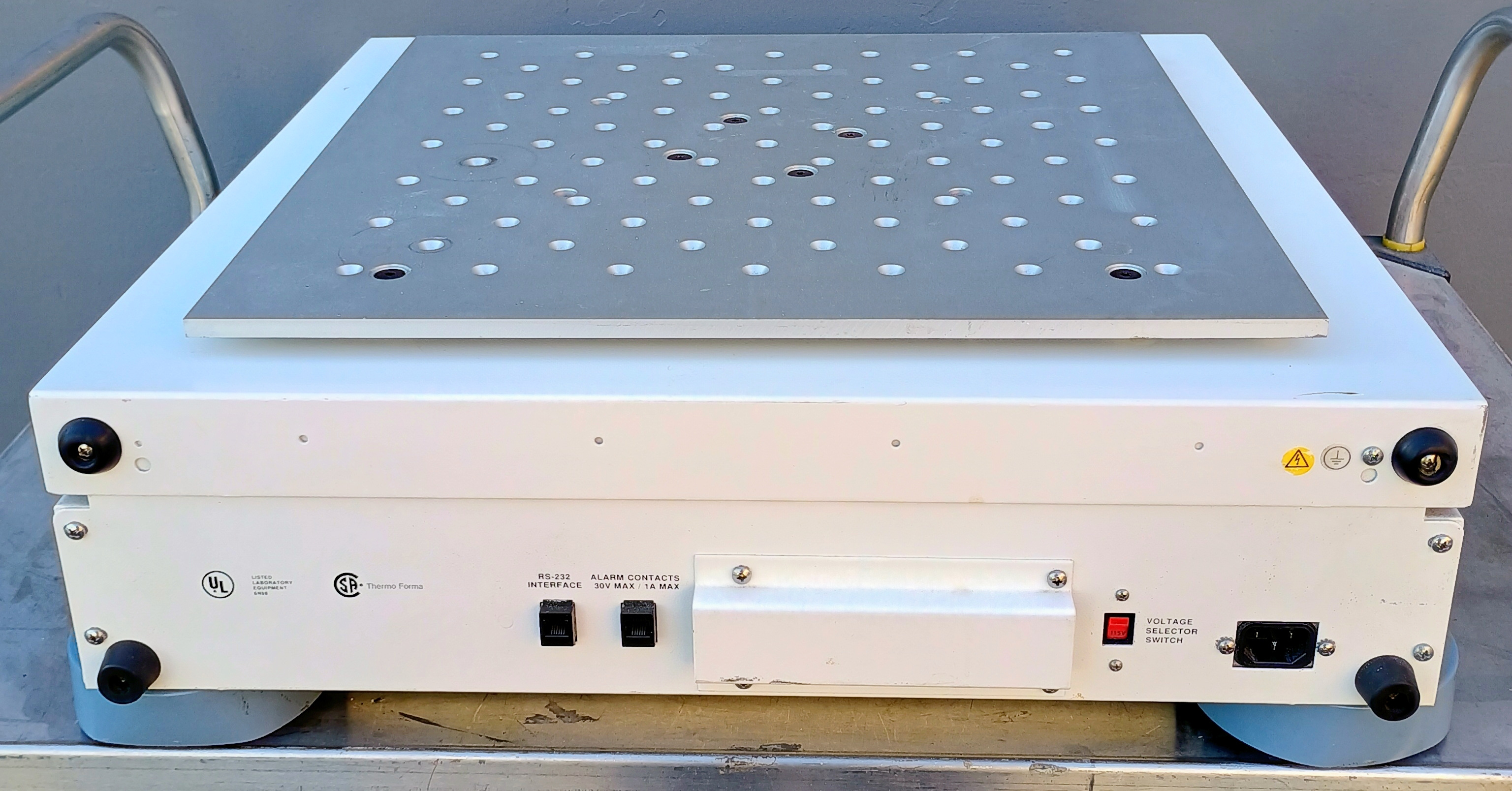 Used Thermo Forma 416 Platform Shaker