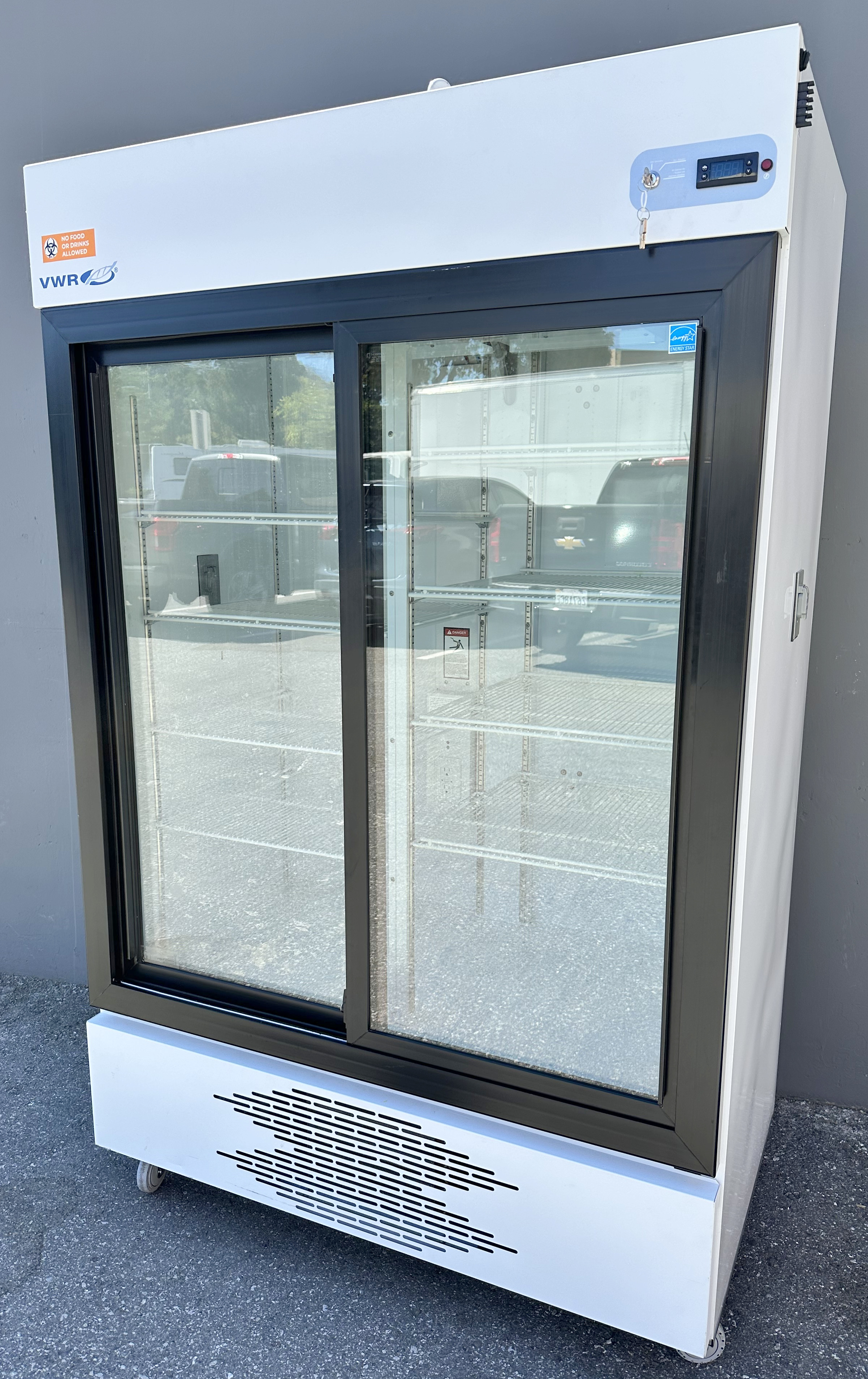 Refurbished VWR GTVWG45CPLA Laboratory Refrigerator