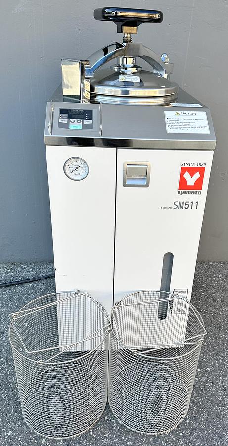Refurbished SM511 Autoclave / Steam Sterilizer