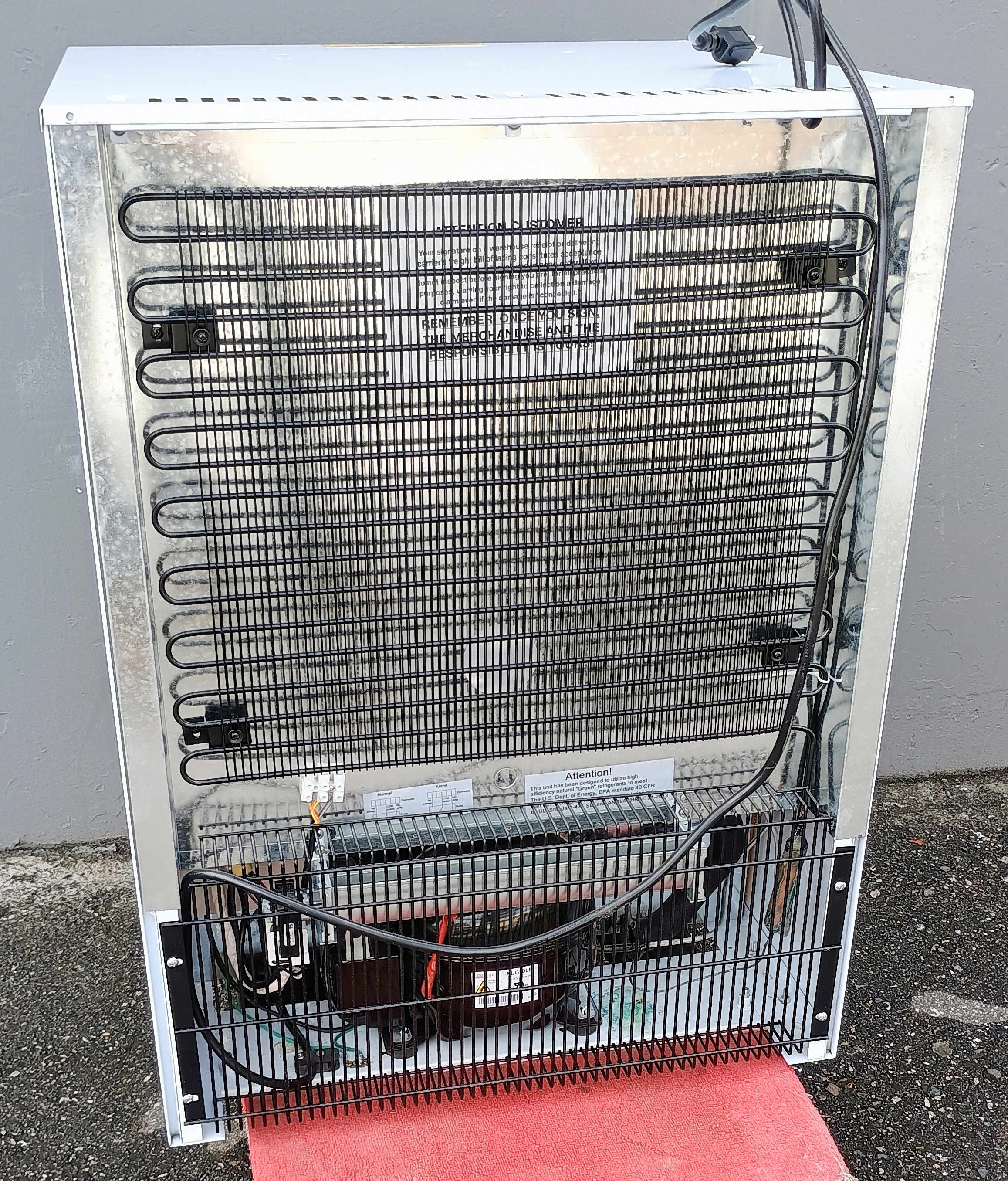 Refurbished VWR HCUCFS0430 Undercounter -30ºC Freezer