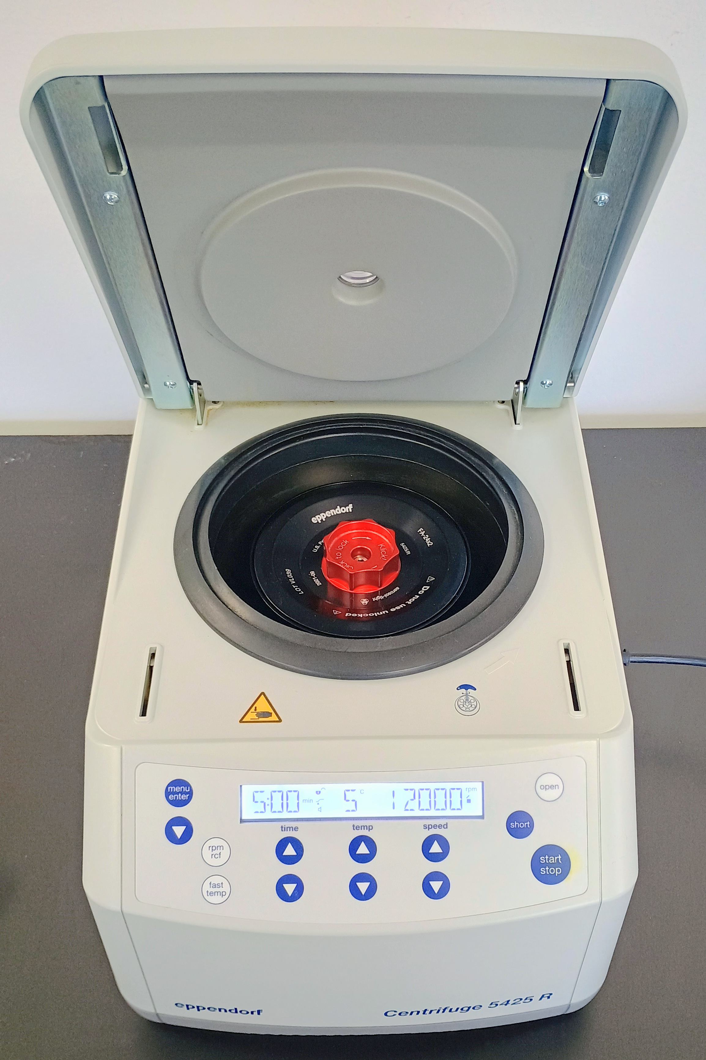 Refurbished Eppendorf 5425R Refrigerated Benchtop Microcentrifuge