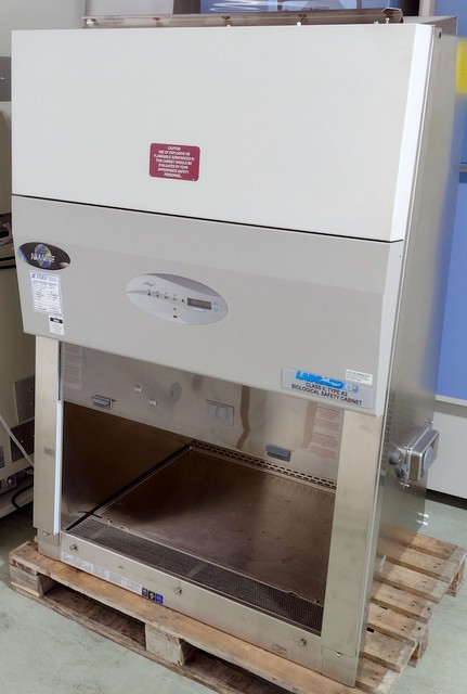 Refurbished NuAire 3ft. Labgard ES NU-S543-300 Biosafety Cabinet